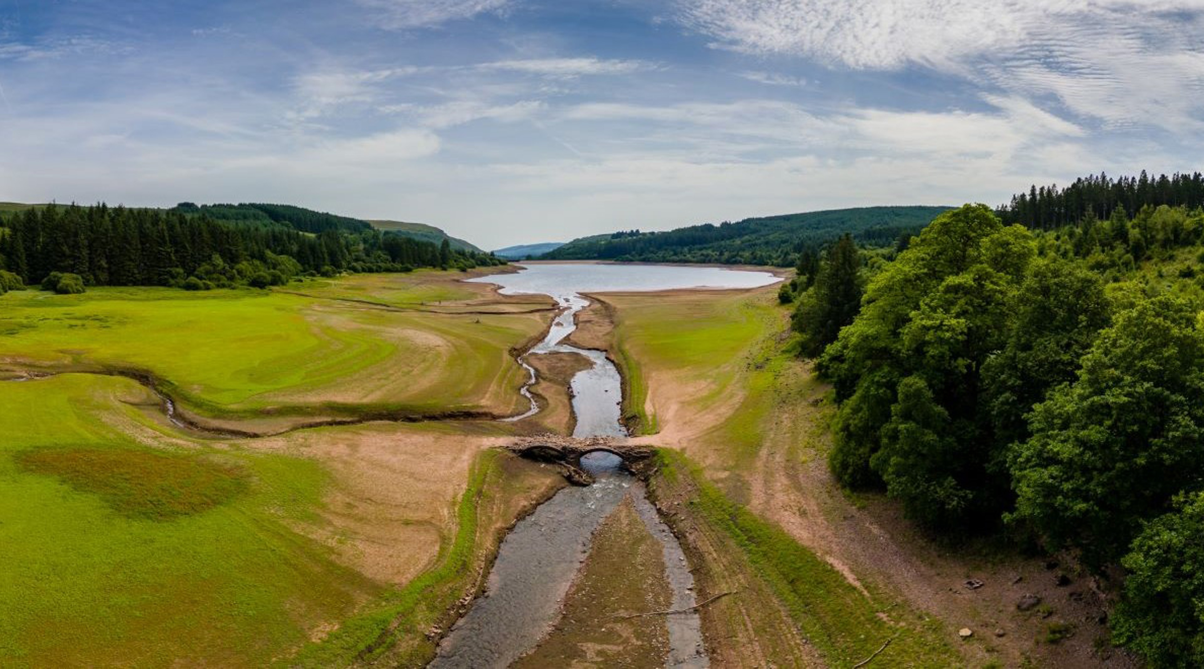 Llwyn Onn reservoir during UK heatwave